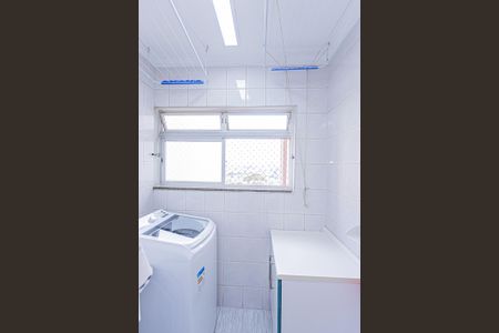 Apartamento à venda com 56m², 2 quartos e 1 vaga Apartamento à venda com 56m², 2 quartos e 1 vagaÁrea de Serviço