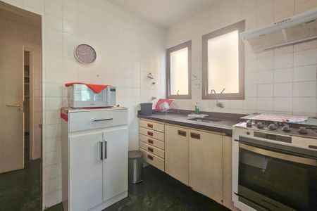 Apartamento para alugar com 210m², 3 quartos e 2 vagasCozinha