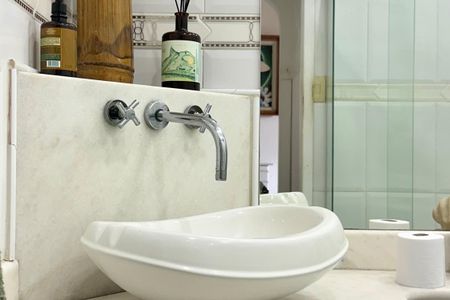 Apartamento para alugar com 180m², 3 quartos e sem vaga Apartamento para alugar com 180m², 3 quartos e sem vagaBanheiro Social