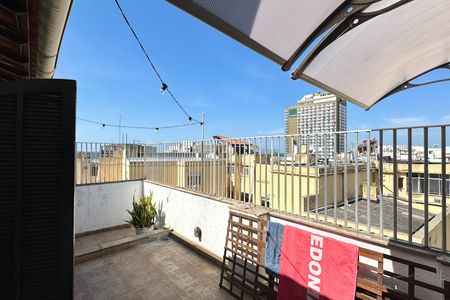 Apartamento para alugar com 180m², 3 quartos e sem vaga Apartamento para alugar com 180m², 3 quartos e sem vagaSuíte 01 Sacada