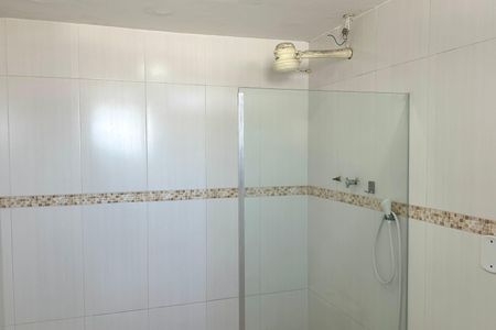 Apartamento para alugar com 180m², 3 quartos e sem vaga Apartamento para alugar com 180m², 3 quartos e sem vagaSuíte 01 Banheiro