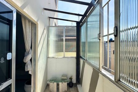 Apartamento para alugar com 180m², 3 quartos e sem vaga Apartamento para alugar com 180m², 3 quartos e sem vagaQuarto 02