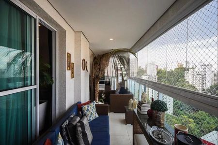 Apartamento à venda com 127m², 3 quartos e 3 vagas