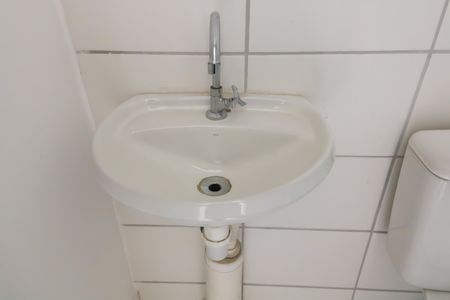 Apartamento à venda com 44m², 2 quartos e sem vaga Apartamento à venda com 44m², 2 quartos e sem vagaBanheiro
