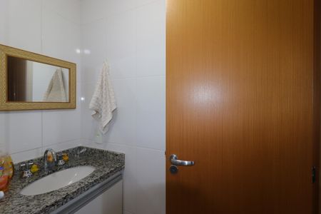 Apartamento à venda com 60m², 2 quartos e 1 vagaBanheiro Social