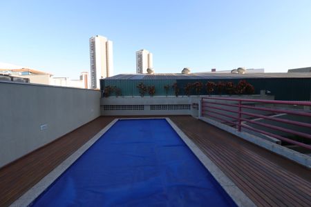Apartamento à venda com 60m², 2 quartos e 1 vagaÁrea Comum - Piscina