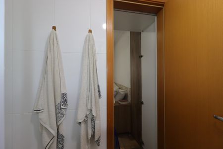 Apartamento à venda com 60m², 2 quartos e 1 vagaBanheiro da suíte