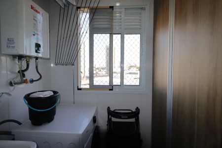 Apartamento à venda com 60m², 2 quartos e 1 vagaÁrea de Serviço