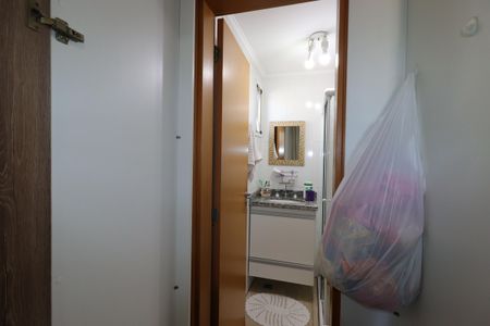 Apartamento à venda com 60m², 2 quartos e 1 vagaBanheiro da suíte