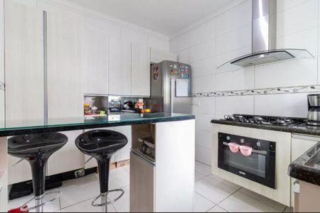 Casa de condomínio à venda com 92m², 3 quartos e 2 vagas