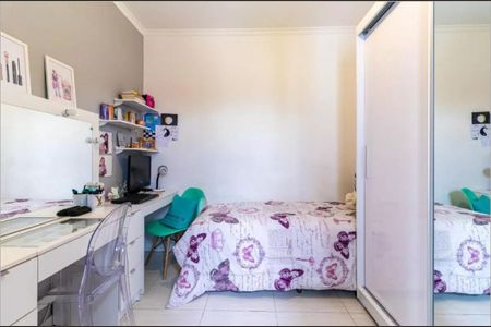 Casa de condomínio à venda com 92m², 3 quartos e 2 vagas