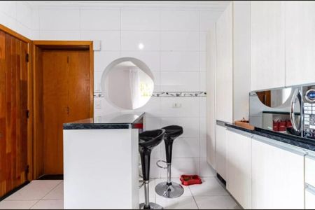 Casa de condomínio à venda com 92m², 3 quartos e 2 vagas