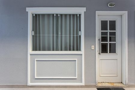 Casa de condomínio à venda com 150m², 3 quartos e 2 vagasFachada da Casa