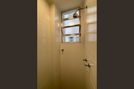 Apartamento à venda com 103m², 3 quartos e sem vaga Apartamento à venda com 103m², 3 quartos e sem vagaÁrea de serviço - banheiro