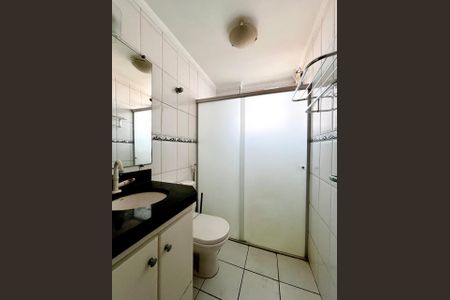 Apartamento à venda com 80m², 3 quartos e sem vagaBanheiro