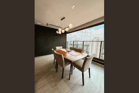 Apartamento à venda com 3 quartos, 110m² em Campo Belo, São Paulo