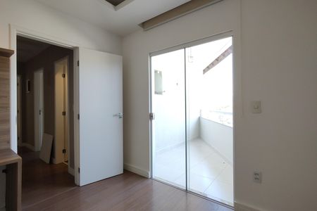 Casa de condomínio à venda com 180m², 3 quartos e 1 vaga Casa de condomínio à venda com 180m², 3 quartos e 1 vagaQuarto 2