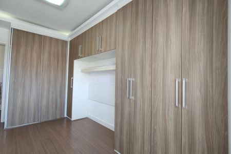 Casa de condomínio à venda com 180m², 3 quartos e 1 vaga Casa de condomínio à venda com 180m², 3 quartos e 1 vagaSuíte