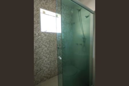 Casa de condomínio à venda com 180m², 3 quartos e 1 vagaBanheiro da Suíte