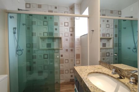 Casa de condomínio à venda com 180m², 3 quartos e 1 vaga Casa de condomínio à venda com 180m², 3 quartos e 1 vagaBanheiro Social