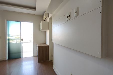 Casa de condomínio à venda com 180m², 3 quartos e 1 vaga Casa de condomínio à venda com 180m², 3 quartos e 1 vagaSuíte