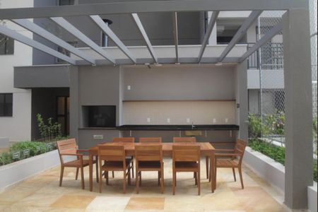 Apartamento para alugar com 36m², 2 quartos e sem vagaÁrea comum - Churrasqueira