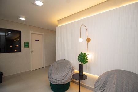 Apartamento para alugar com 36m², 2 quartos e sem vagaHall social