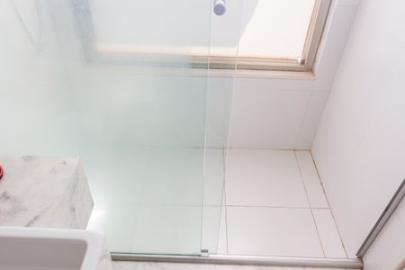 Apartamento à venda com 70m², 2 quartos e 2 vagas Apartamento à venda com 70m², 2 quartos e 2 vagasBanheiro da Suíte