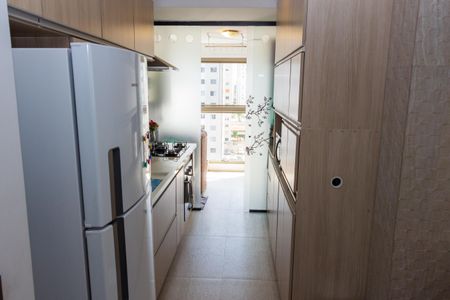 Apartamento à venda com 70m², 2 quartos e 2 vagas Apartamento à venda com 70m², 2 quartos e 2 vagasCozinha e Área de Serviço