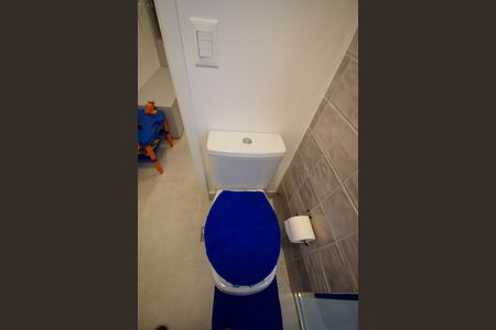 Apartamento à venda com 123m², 2 quartos e 2 vagas Apartamento à venda com 123m², 2 quartos e 2 vagasBanheiro Social