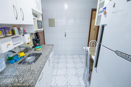 Apartamento à venda com 85m², 4 quartos e 2 vagasCozinha