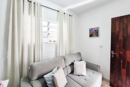 Casa à venda com 194m², 3 quartos e 2 vagasEscritório