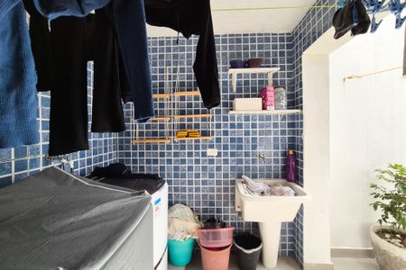 Casa à venda com 194m², 3 quartos e 2 vagasÁrea de Serviço