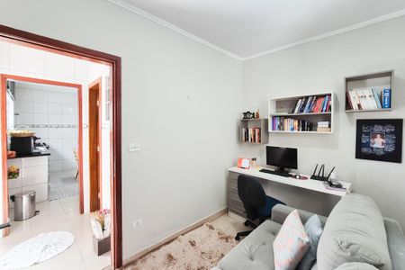 Casa à venda com 194m², 3 quartos e 2 vagasEscritório