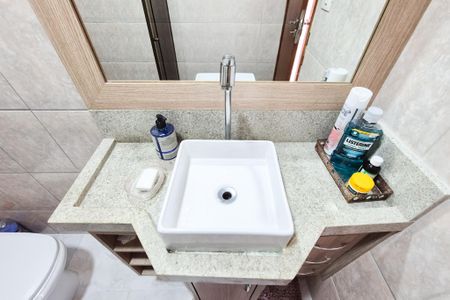 Casa à venda com 194m², 3 quartos e 2 vagasBanheiro Social 2