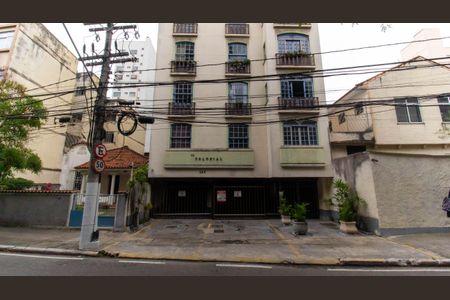 Apartamento à venda com 100m², 3 quartos e 1 vagaFachada