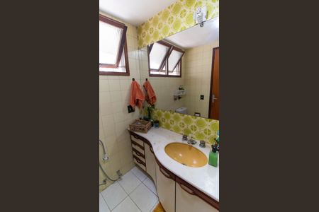 Apartamento à venda com 100m², 3 quartos e 1 vagaBanheiro da Suíte