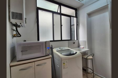 Apartamento à venda com 85m², 3 quartos e 1 vagaÁrea de Serviço