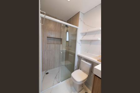 Apartamento à venda com 45m², 2 quartos e sem vaga Apartamento à venda com 45m², 2 quartos e sem vagaBanheiro suíte