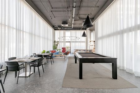 Apartamento à venda com 45m², 2 quartos e sem vaga Apartamento à venda com 45m², 2 quartos e sem vagaÁrea comum - Salão de jogos