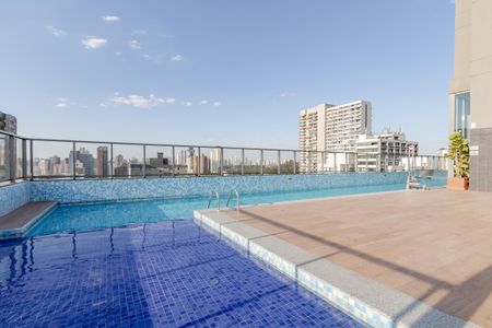 Apartamento à venda com 45m², 2 quartos e sem vaga Apartamento à venda com 45m², 2 quartos e sem vagaÁrea comum - Piscina