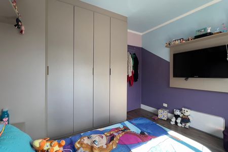 Casa à venda com 300m², 4 quartos e 3 vagas Casa à venda com 300m², 4 quartos e 3 vagasQuarto 2