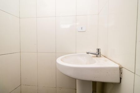 Casa para alugar com 49m², 2 quartos e sem vagaBanheiro Social