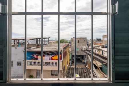 Quarto 1 vista de casa para alugar com 2 quartos, 49m² em Parque dos Bancarios, São Paulo