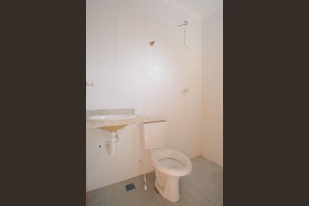 Casa de condomínio à venda com 51m², 2 quartos e sem vagaBanheiro da Suíte 1