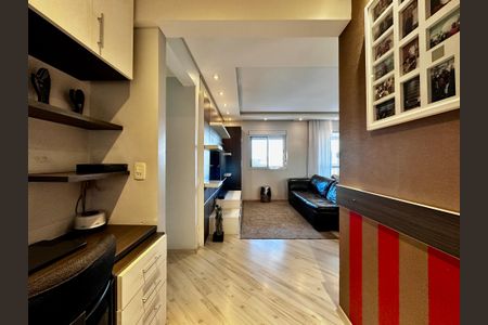Apartamento à venda com 95m², 2 quartos e 2 vagas Apartamento à venda com 95m², 2 quartos e 2 vagasEscritório