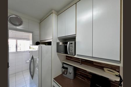 Apartamento à venda com 95m², 2 quartos e 2 vagas Apartamento à venda com 95m², 2 quartos e 2 vagasCozinha