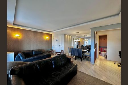 Apartamento à venda com 95m², 2 quartos e 2 vagas Apartamento à venda com 95m², 2 quartos e 2 vagasSala