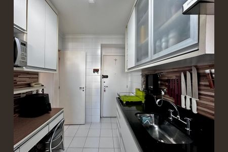 Apartamento à venda com 95m², 2 quartos e 2 vagas Apartamento à venda com 95m², 2 quartos e 2 vagasCozinha