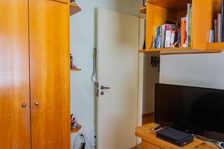Apartamento à venda com 144m², 4 quartos e 2 vagas Apartamento à venda com 144m², 4 quartos e 2 vagasQuarto 3
